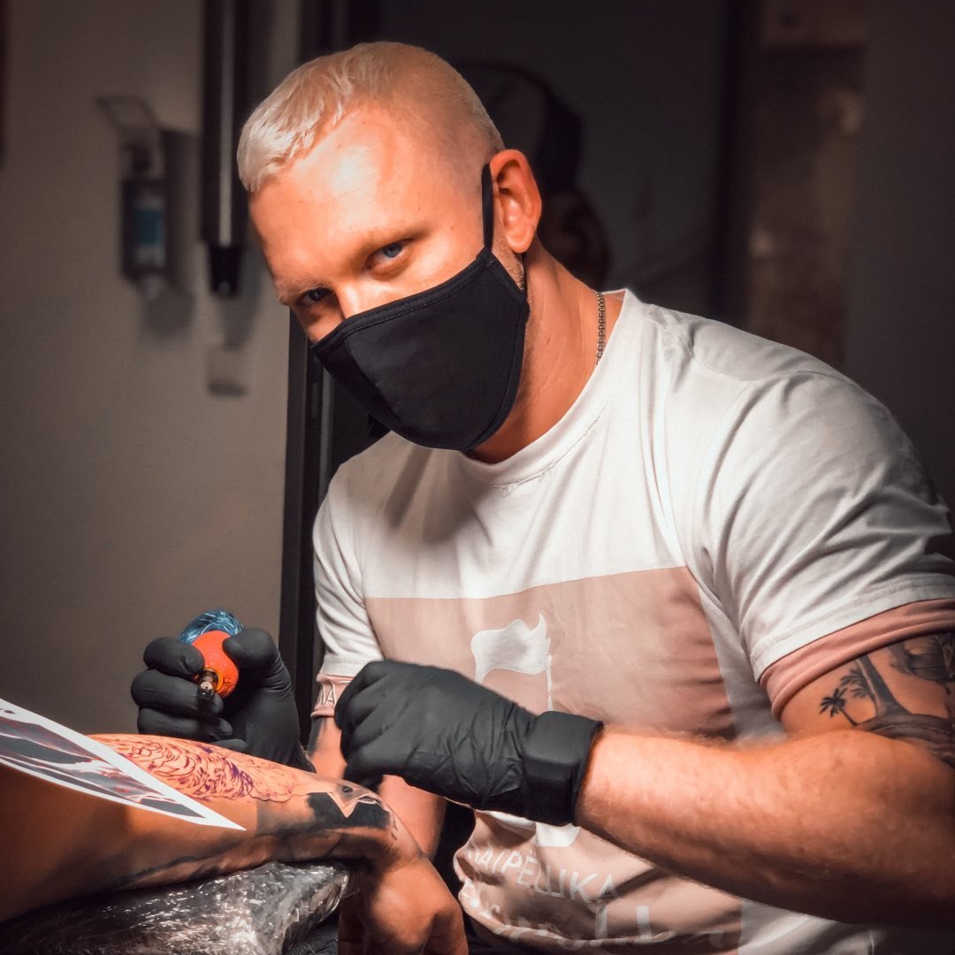 @a_dem_tattooartist