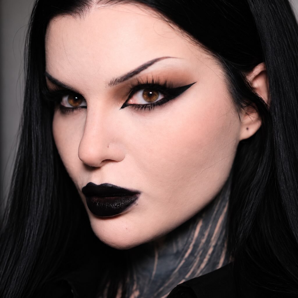 @kseniasimone