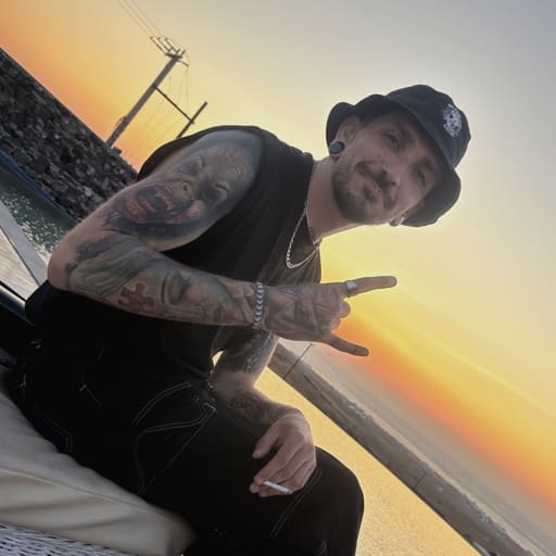 @nick_theocharis